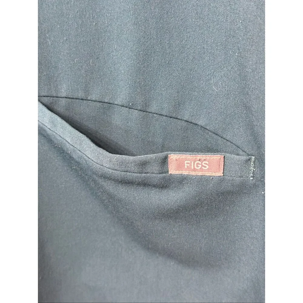 FIGS Limited Edition Casma 3 Pocket Caribbean Blue Medical Scrub Top Women's L - Picture 3 of 11